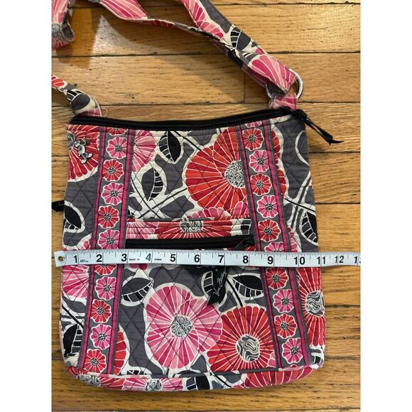Vera Bradley Quilted Floral Crossbody / Messenger Bag • Gray, Pink & Coral - Picture 5 of 7